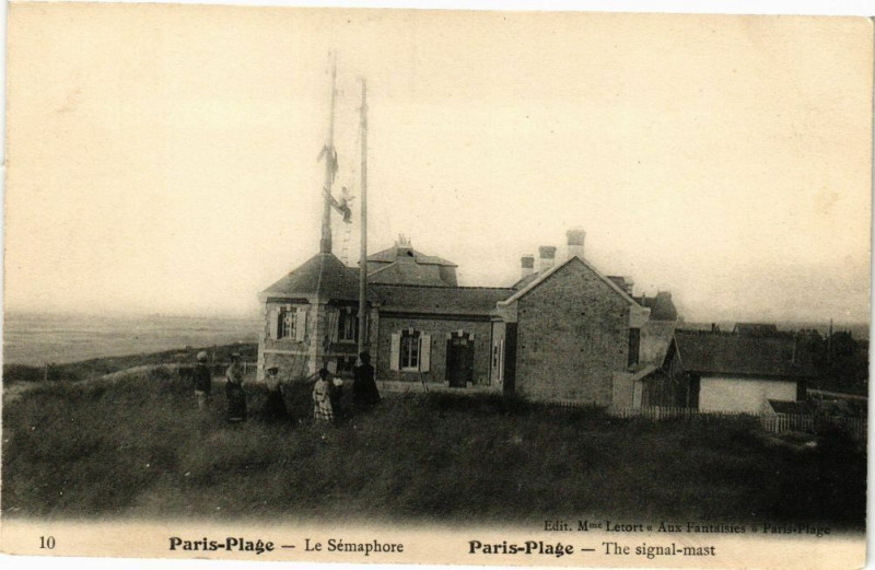 Carte postale ancienne Paris-Plage - Le Sémaphore