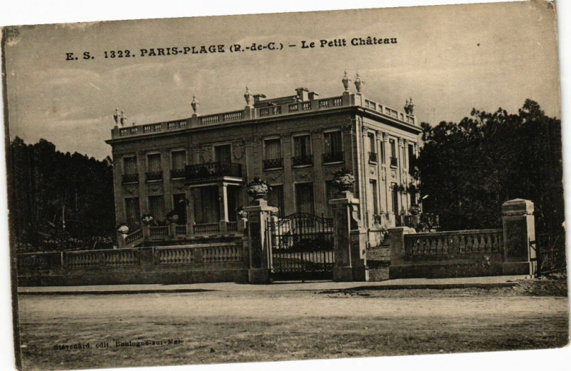 Carte postale ancienne Paris-Plage - Le Petit Chateau