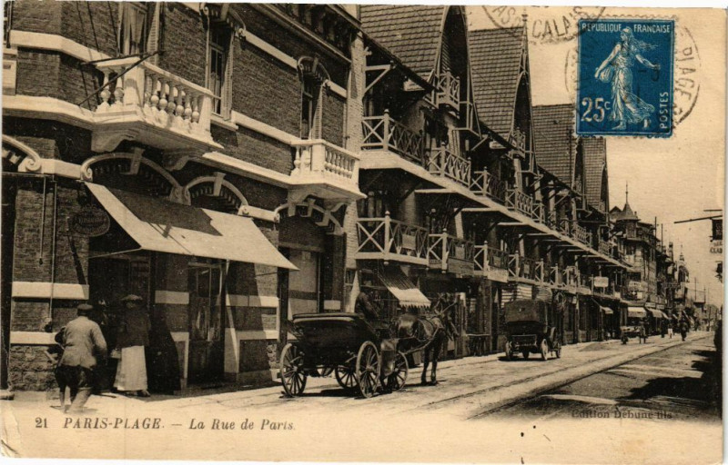 Carte postale ancienne Paris-Plage - La Rue de Paris