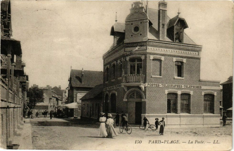 Carte postale ancienne Paris-Plage - La Poste