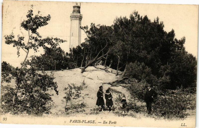 Carte postale ancienne Paris-Plage - En Forét