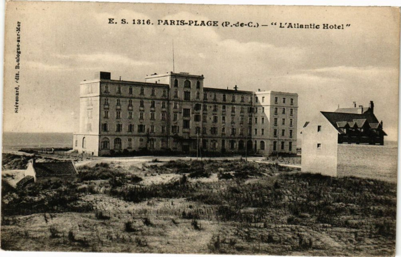 Carte postale ancienne Paris-Plage - L'Atlantic Hotel