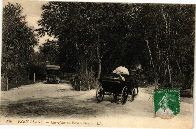 Carte postale ancienne Paris-Plage - Carrefour au Pré-Catelan