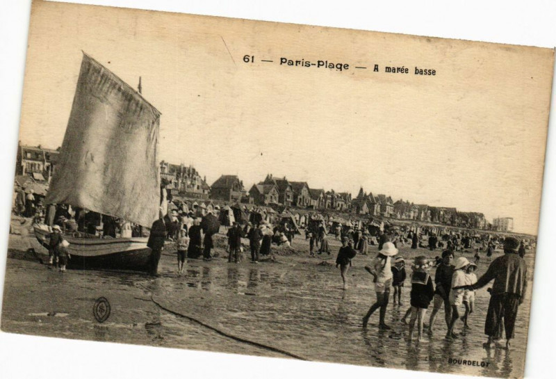 Carte postale ancienne Paris-Plage - A marée basse