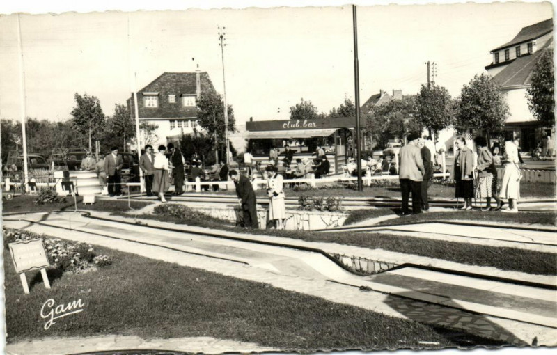 Carte postale ancienne Stella-Plage La Golf miniature