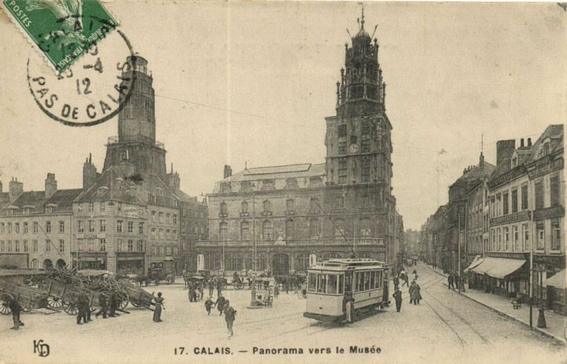 Carte postale ancienne Calais - Panorama vers le Musée à Calais