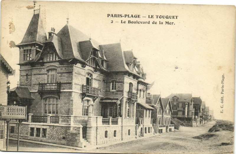 Carte postale ancienne Paris-Plage - Le Touquet - Le Boulevard de la Mer