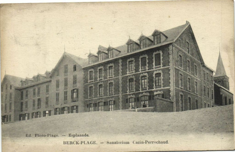 Carte postale ancienne Berck-Plage - Sanatorium Cazin Perrochaud à Berck