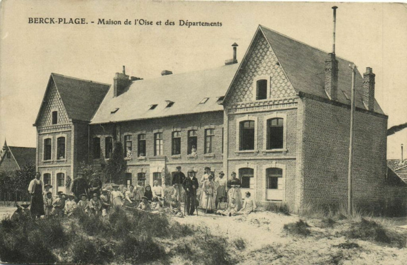 Carte postale ancienne Berck-Plage - Maison de l'Oise et des Départements à Berck
