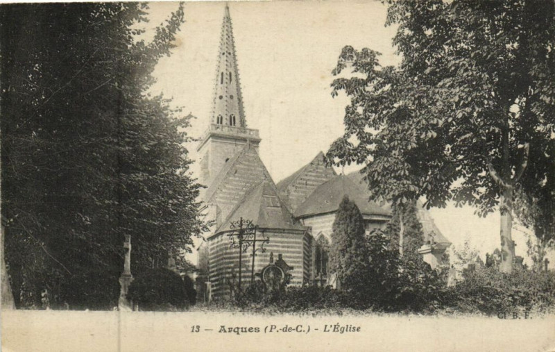 Carte postale ancienne Arques - L'Eglise à Arques