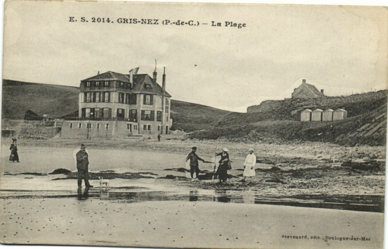 Carte postale ancienne Gris-Nez - La Plage