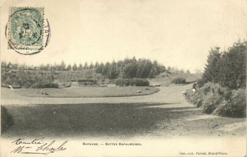 Carte postale ancienne Bapaume - Buttes Bapalmoises à Bapaume