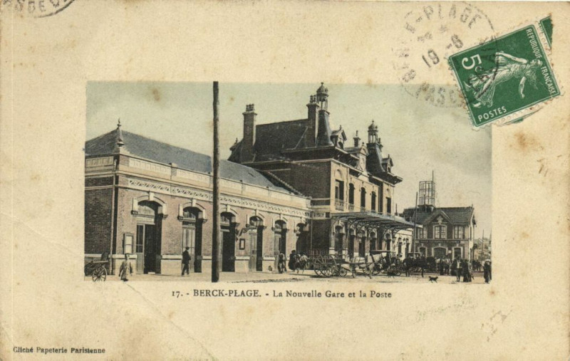 Carte postale ancienne Berck-Plage - La Nouvelle Gare et la Poste à Berck