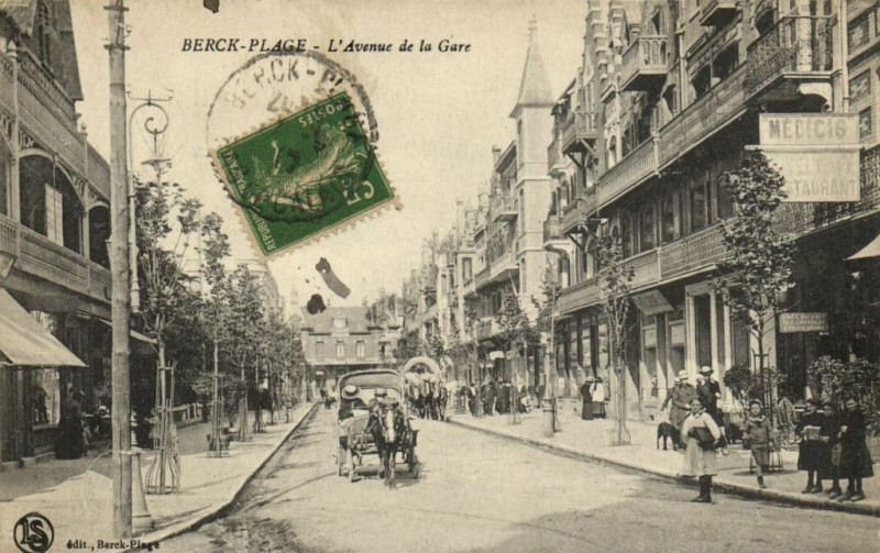 Carte postale ancienne Berck-Plage - L'Avenue de la Gare à Berck