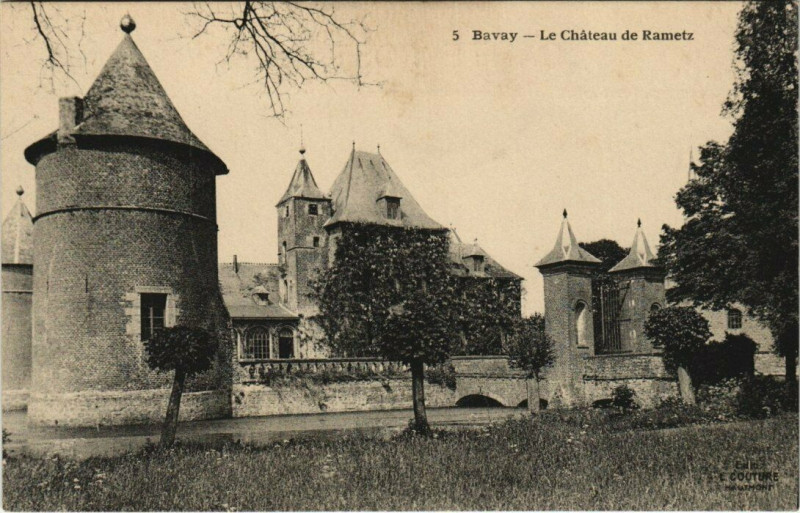 Carte postale ancienne Bavay - Le Chateau de RaMETZ à Bavay