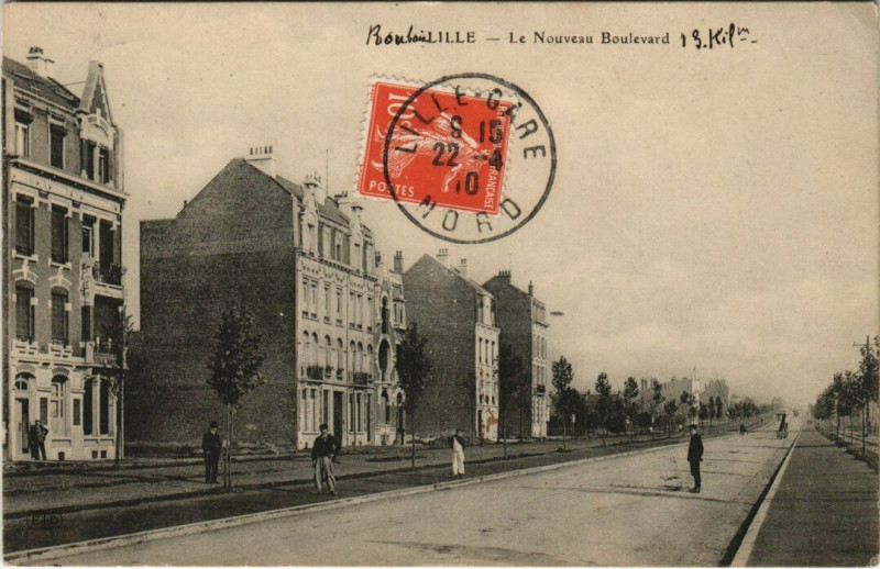 Carte postale ancienne Lille - Le Nouveau Boulevard à Lille