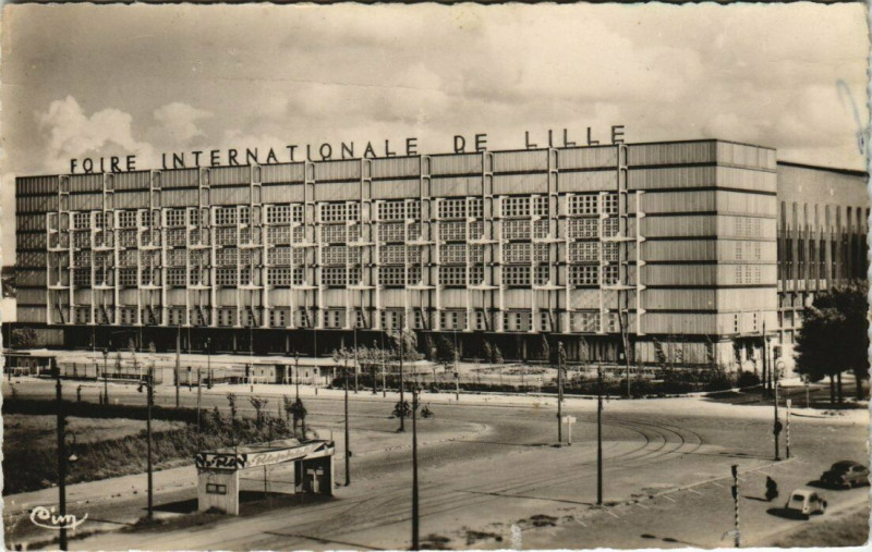 Carte postale ancienne Lille - Foire Internat. à Lille