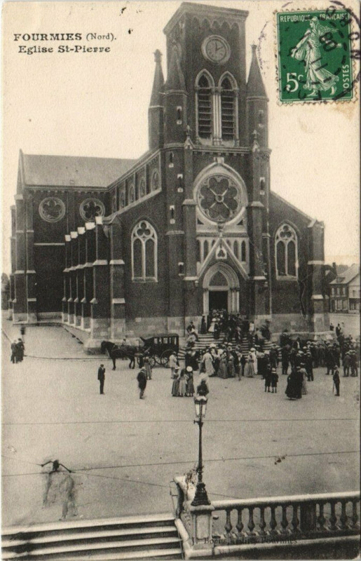 Carte postale ancienne Fourmies - Eglise Saint-Pierre à Fourmies