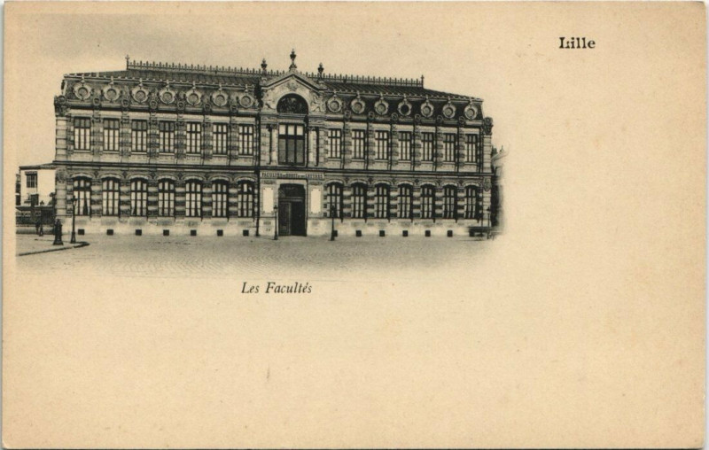 Carte postale ancienne Lille - Les Facultes à Lille