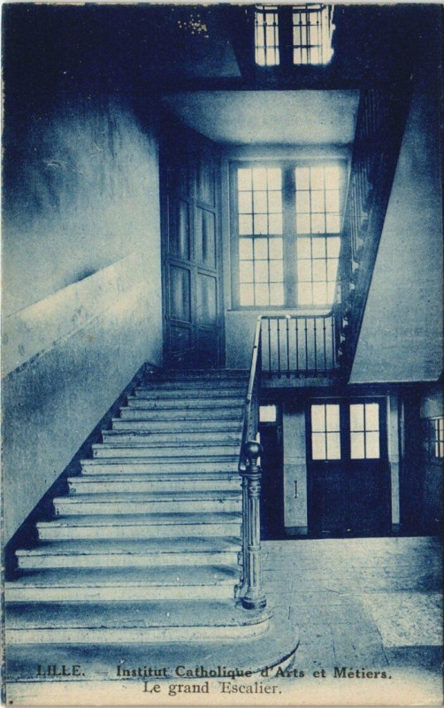 Carte postale ancienne Lille - Inst. Cath. d'Arts et Metiers à Lille