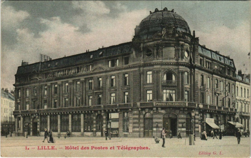 Carte postale ancienne Lille - Hotel des Postes et Telegraphes à Lille