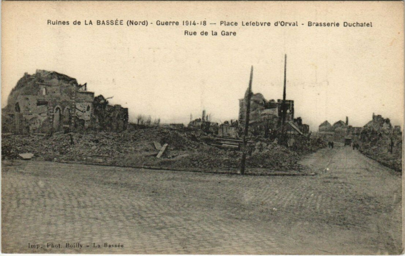 Carte postale ancienne Ruines de La Bassee