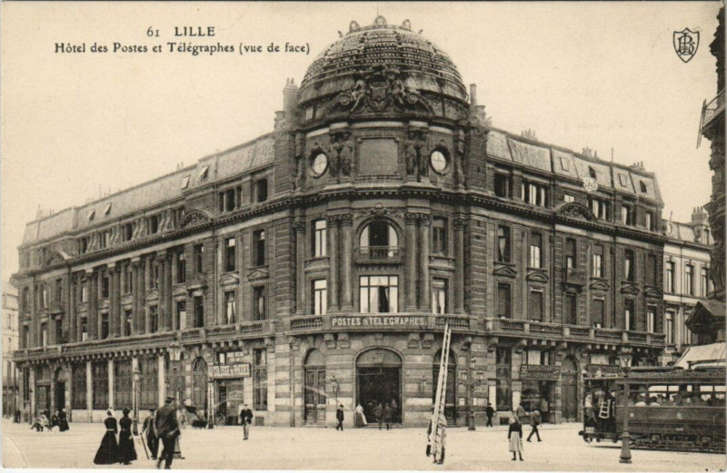 Carte postale ancienne Lille - Hotel des Postes et Telegraphes à Lille