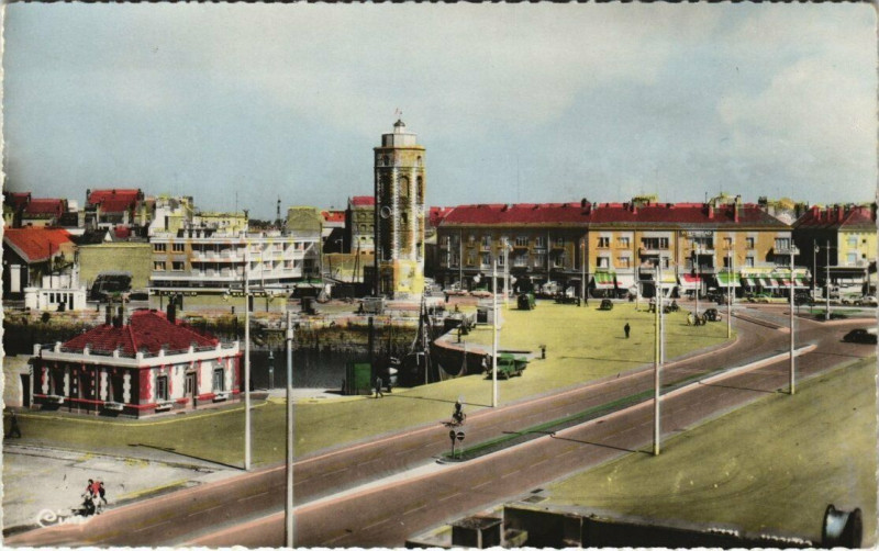 Carte postale ancienne Dunkerque - Place du Minck à Dunkerque