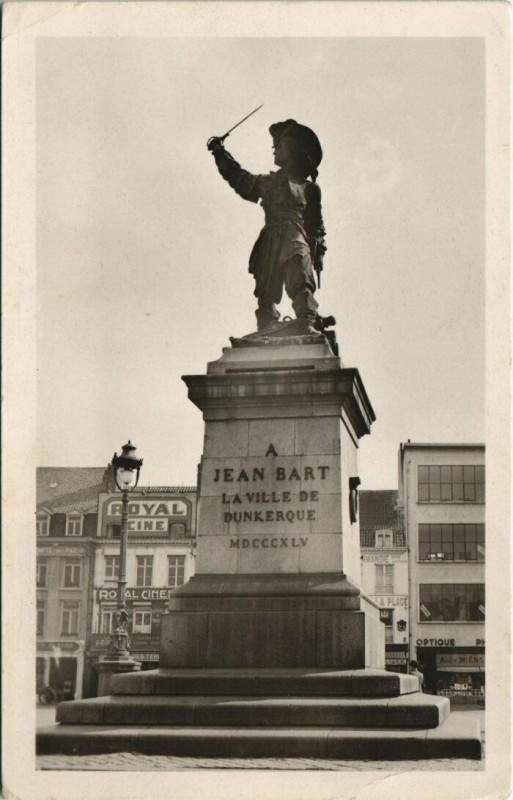 Carte postale ancienne Dunkerque - La Statue de Jean-Bart à Dunkerque