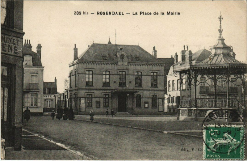 Carte postale ancienne Rosendael - La Place de la Mairie