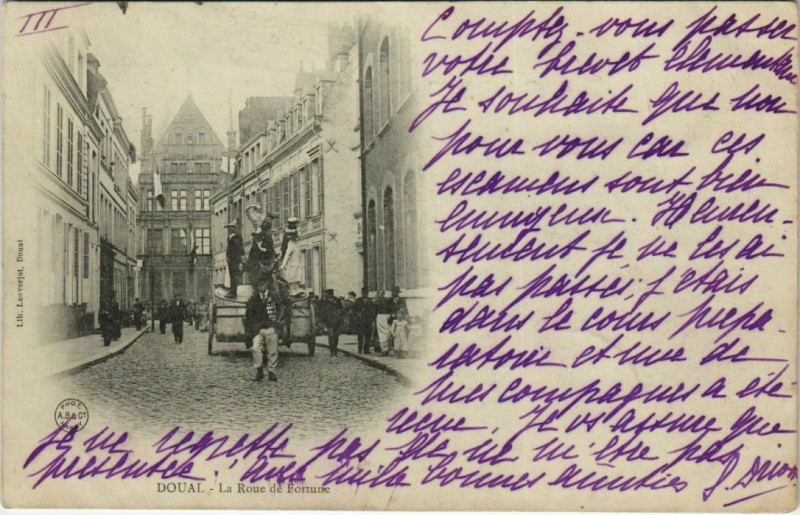 Carte postale ancienne Douai - La Roue de Fortune à Douai