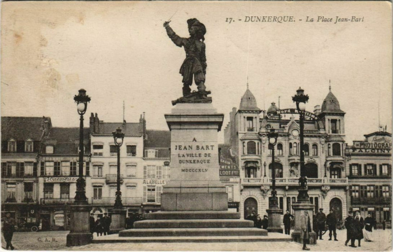 Carte postale ancienne Dunkerque - La Place Jean-Bart à Dunkerque