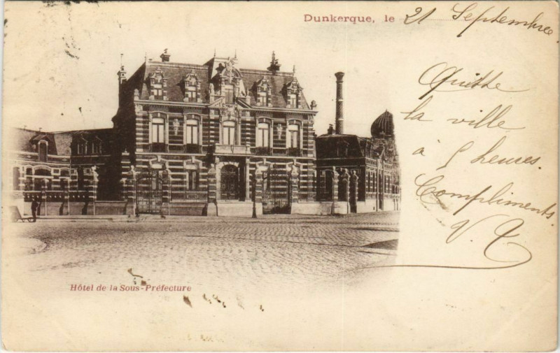 Carte postale ancienne Dunkerque - Hotel de la Sous-Prefecture à Dunkerque