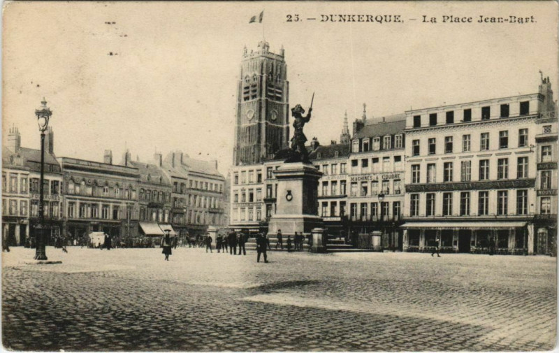 Carte postale ancienne Dunkerque - La Place Jean-Bart à Dunkerque