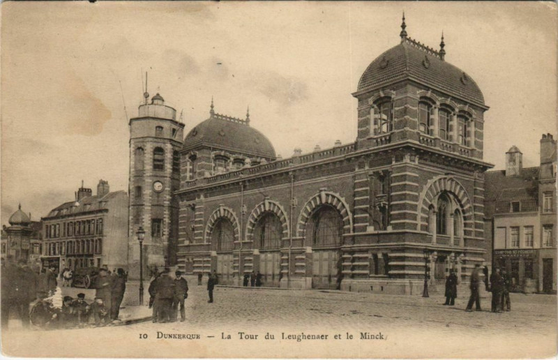 Carte postale ancienne Dunkerque - La Tour du Leughenaer à Dunkerque