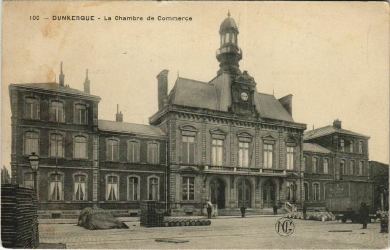 Carte postale ancienne Dunkerque - La Chambre de Commerce à Dunkerque
