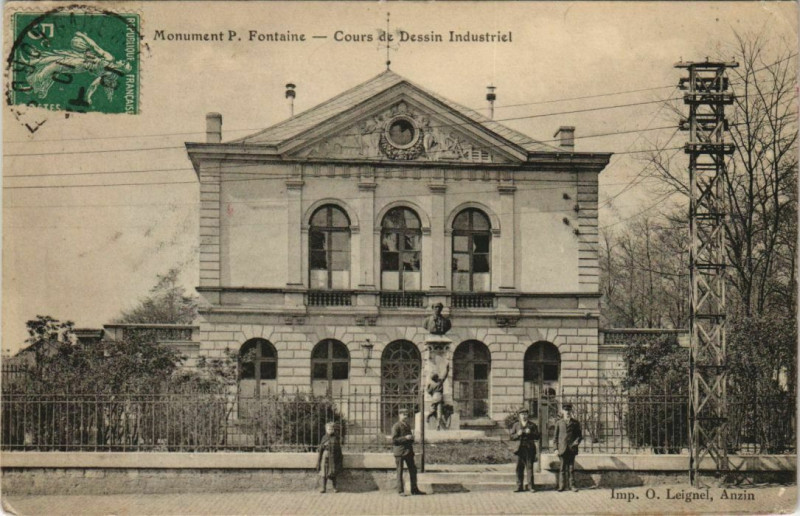Carte postale ancienne Monument P. Fontaine - Cours de Dessin Industriel