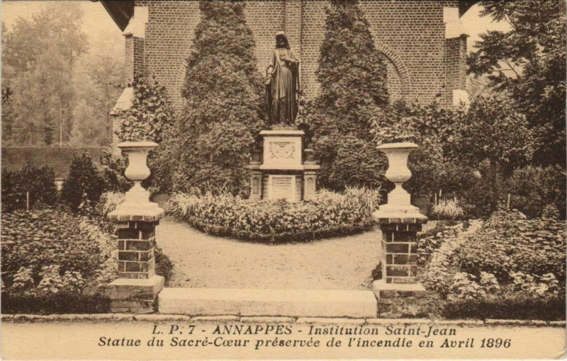 Carte postale ancienne Annappes - Institution Sain-Jean