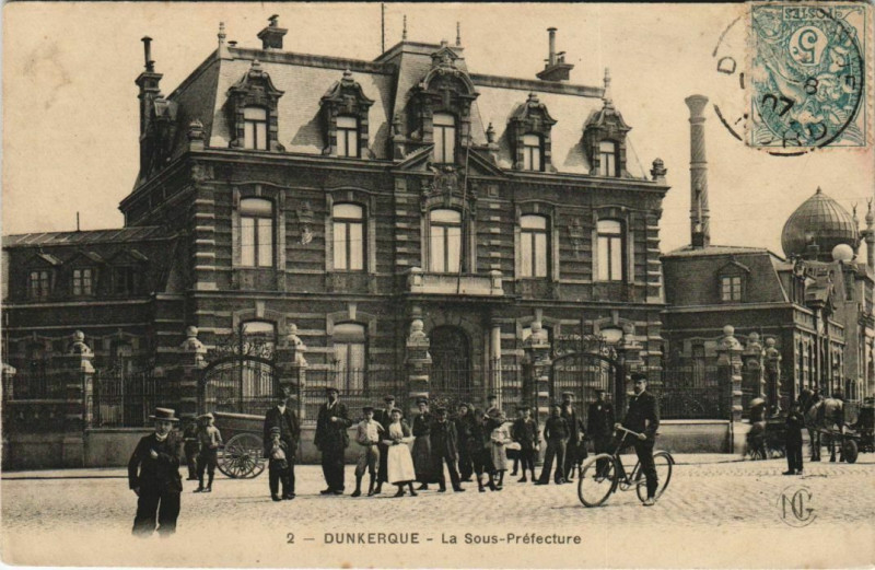 Carte postale ancienne Dunkerque - La Sous Prefecture à Dunkerque