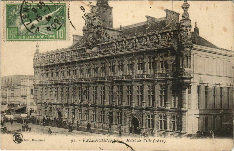 Carte postale ancienne Valenciennes - Hotel de Ville à Valenciennes
