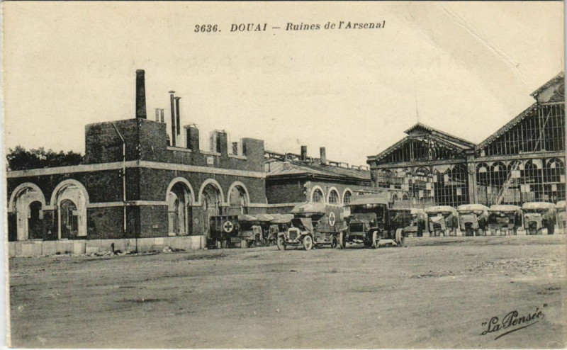 Carte postale ancienne Doual - Ruines de l'Arsenal