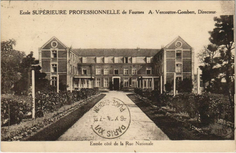 Carte postale ancienne Ecole Superieure Prof. de Fournes
