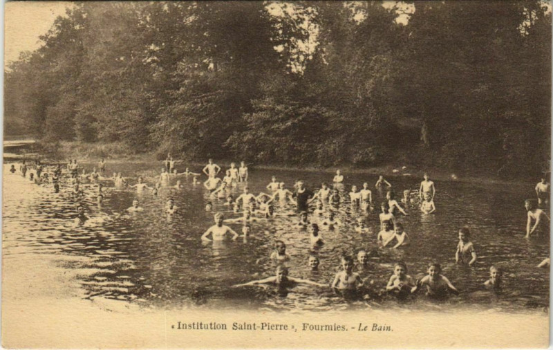 Carte postale ancienne Fourmies - Le Bain à Fourmies