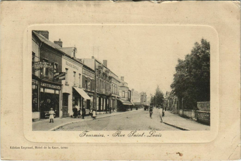 Carte postale ancienne Fourmies - Rue Saint-Louis à Fourmies
