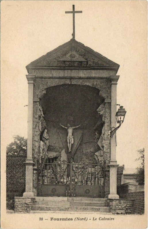 Carte postale ancienne Fourmies - Le Calvaire à Fourmies