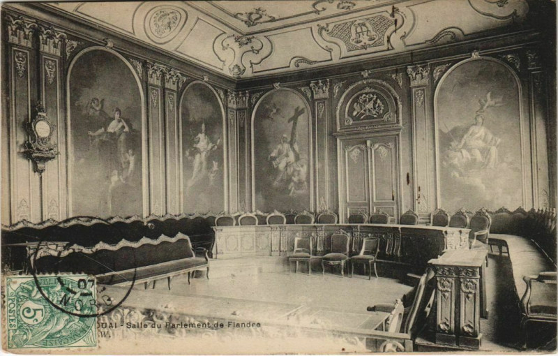 Carte postale ancienne Douai - Salle du Parlement de Flandre à Douai
