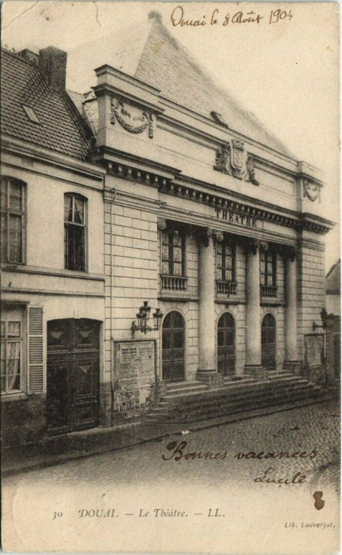Carte postale ancienne Douai - Le Theatre à Douai