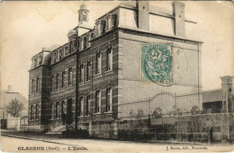 Carte postale ancienne Glageon - L'Ecole à Glageon