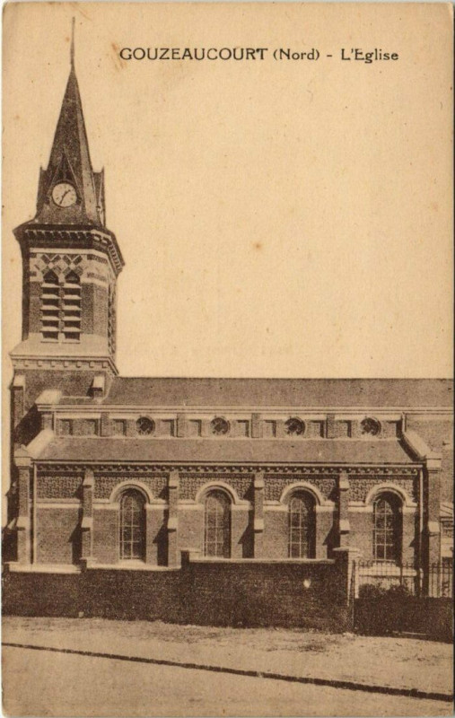 Carte postale ancienne Gouzeaucourt - L'Eglise à Gouzeaucourt
