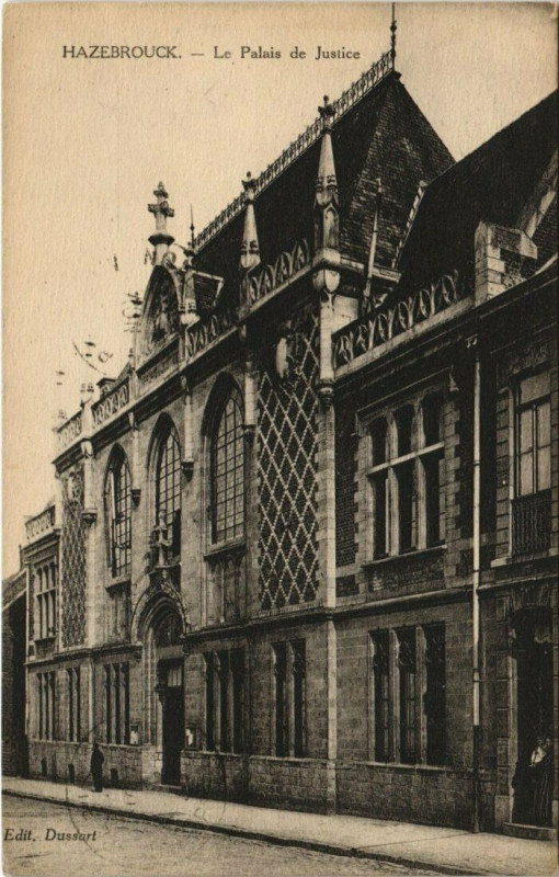 Carte postale ancienne Hazebrouck - Le palais de Jutstice à Hazebrouck